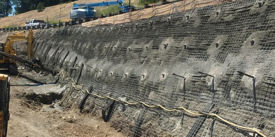 Análisis de licuefacción de suelos en Antofagasta: evaluación sísmica normativa