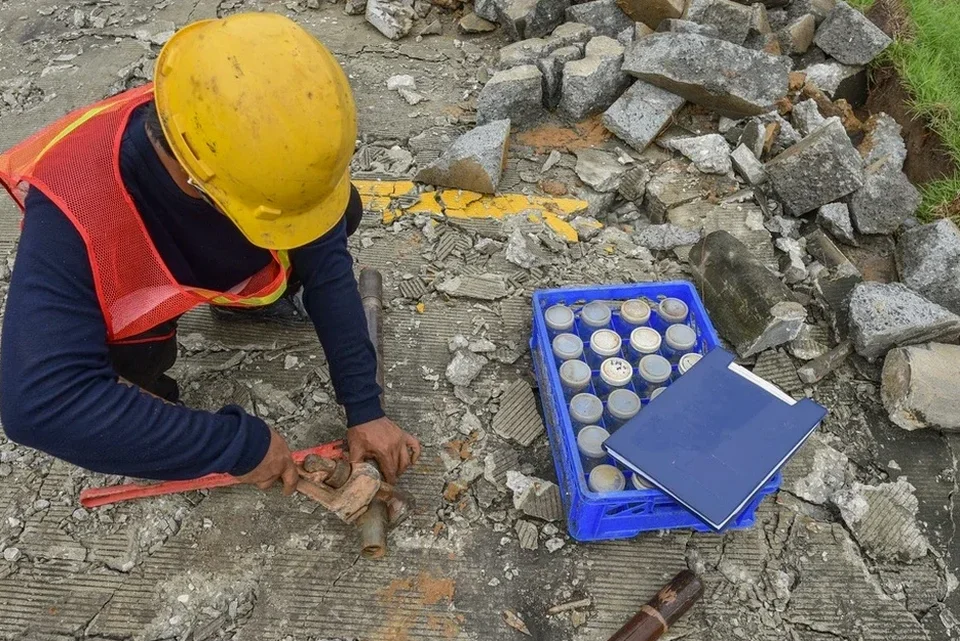 Límites de Atterberg en Suelos de Antofagasta: Caracterización Fina